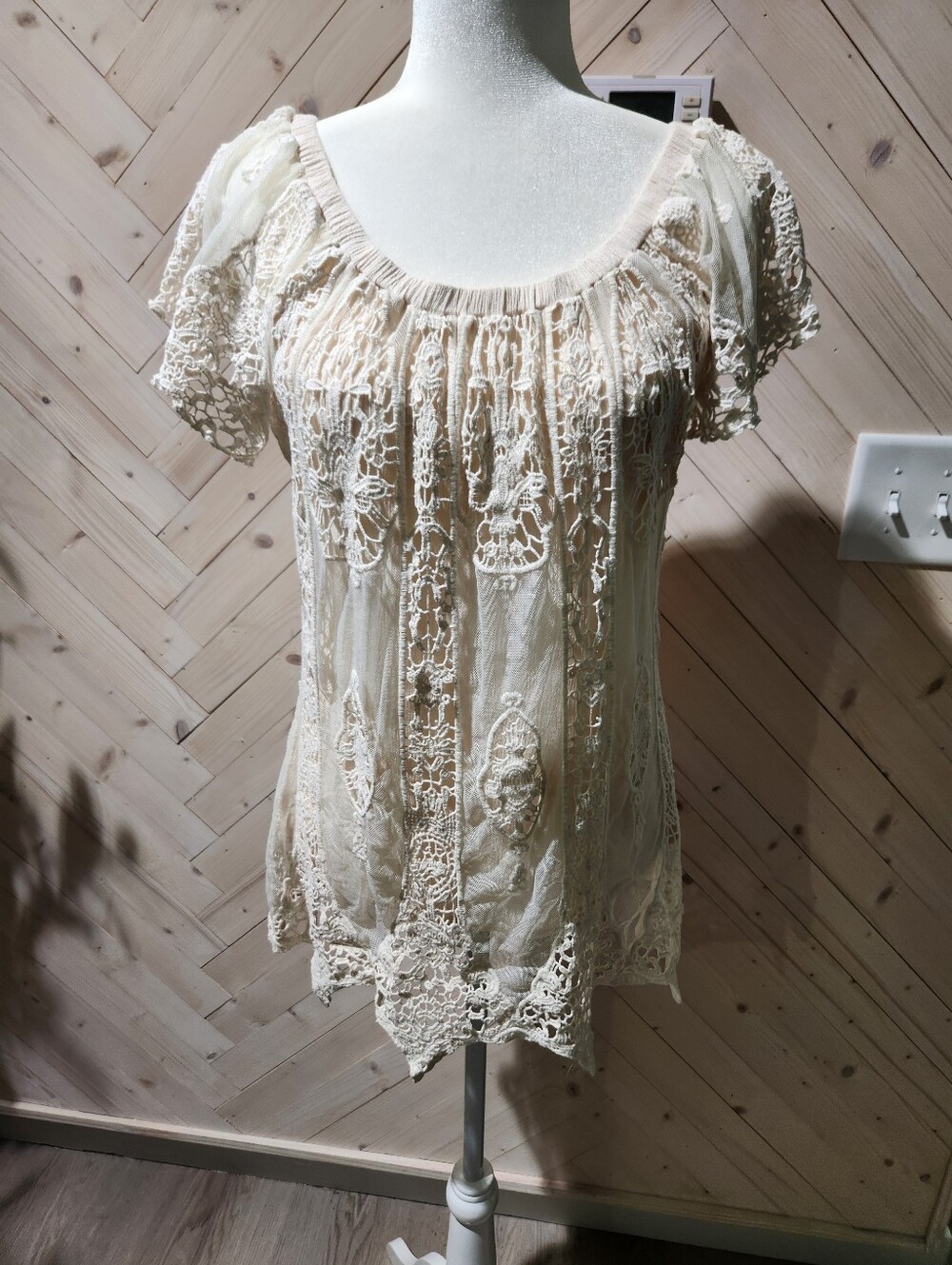 Boho Lace Crochet Peasant Top - Cream